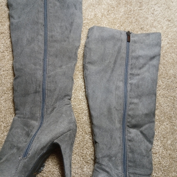 (#233) Anna Michelle Side Ruffle 20"L Boots - Picture 10 of 16